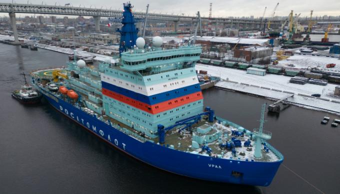   俄罗斯第三艘22220型核动力破冰船“乌拉尔”号（美联社资料图片）